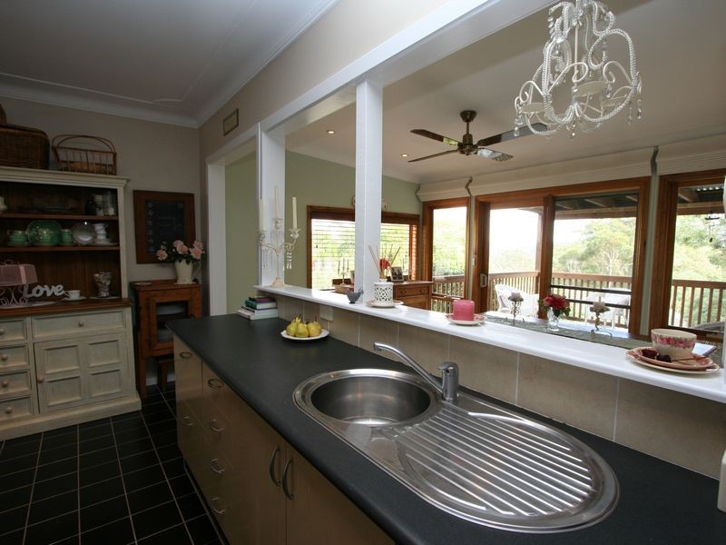 18 Sandra Street, Fennell Bay NSW 2283