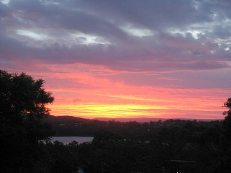 18 Sandra Street, Fennell Bay NSW 2283