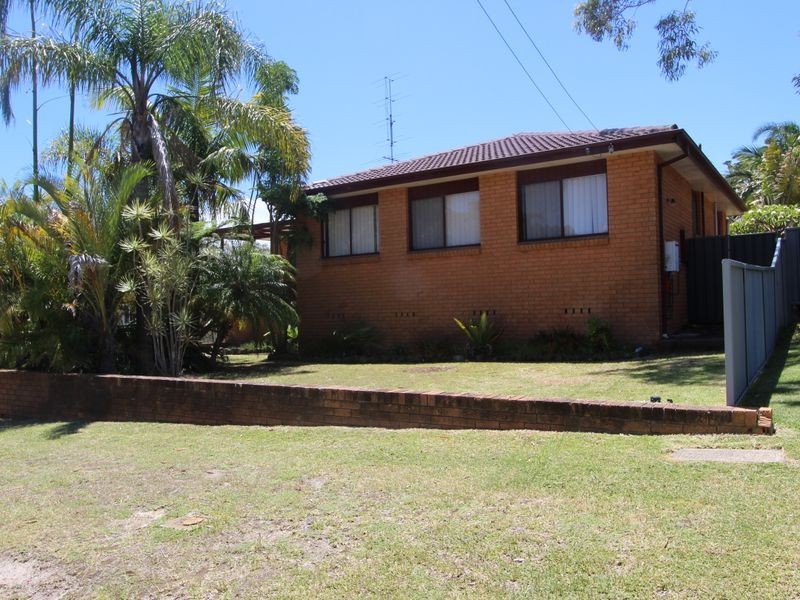 1 St Clair Street, Bonnells Bay NSW 2264