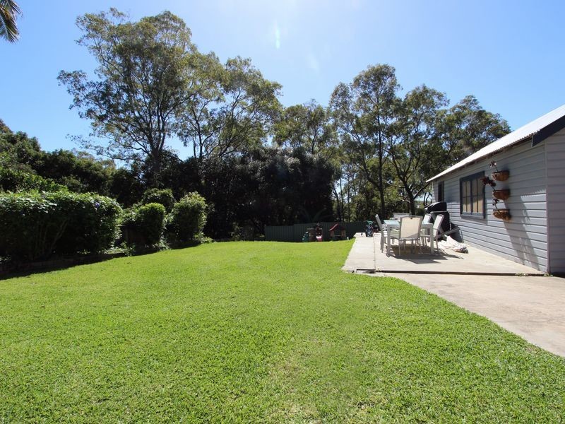 226 Coal Point Road, Coal Point NSW 2283
