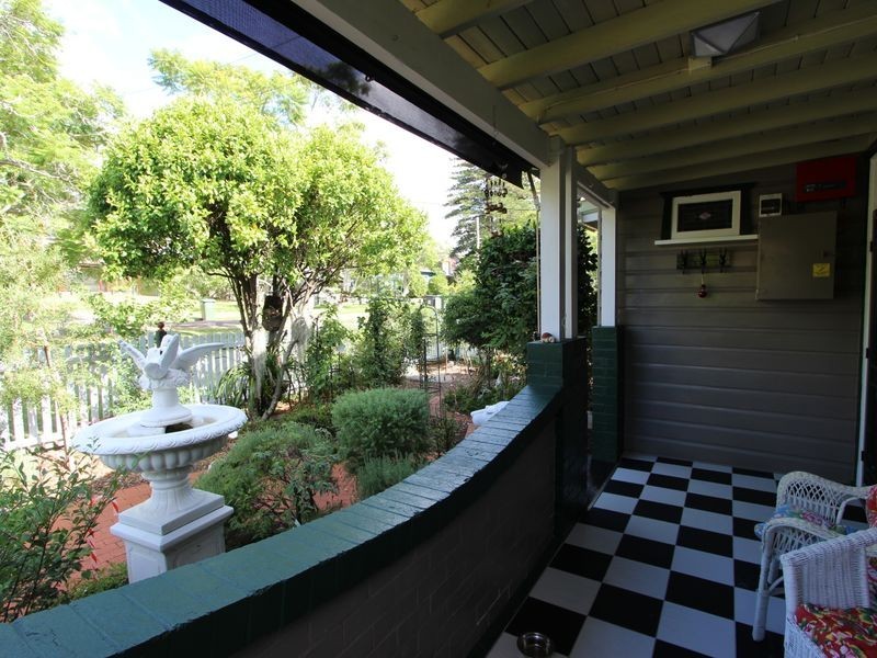 12 Renwick Street, Toronto NSW 2283