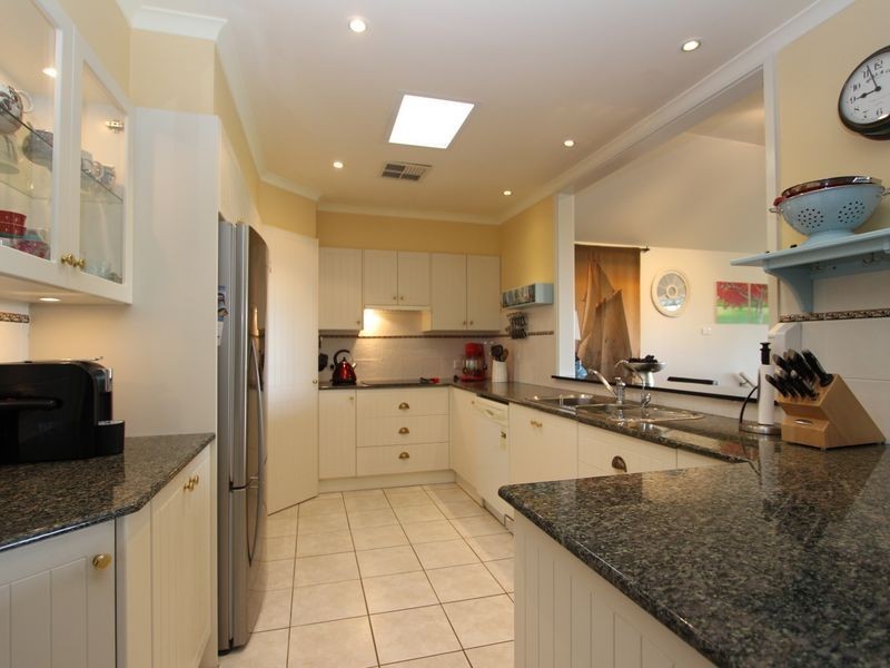 12 Renwick Street, Toronto NSW 2283