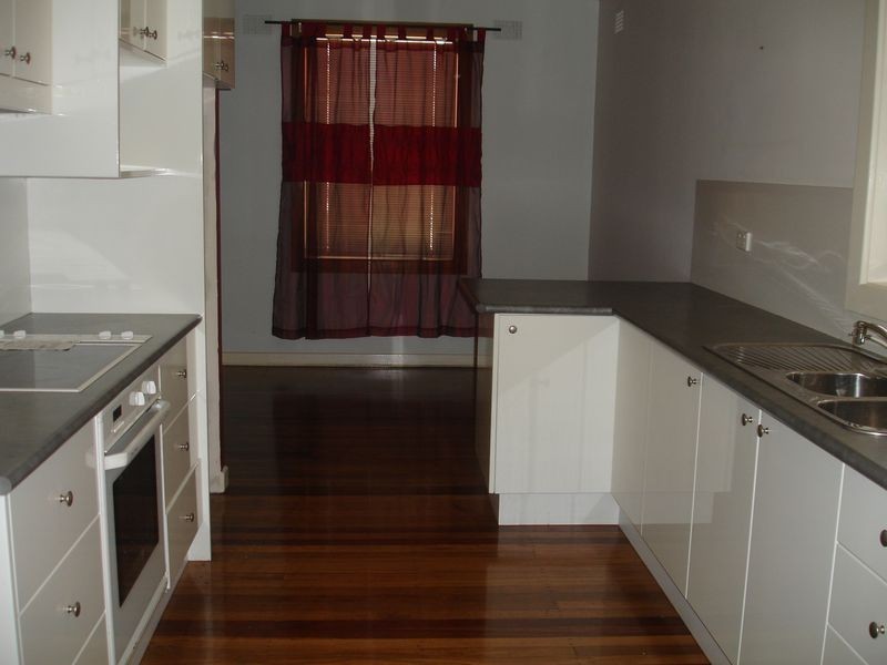 170 Excelsior Parade, Toronto NSW 2283