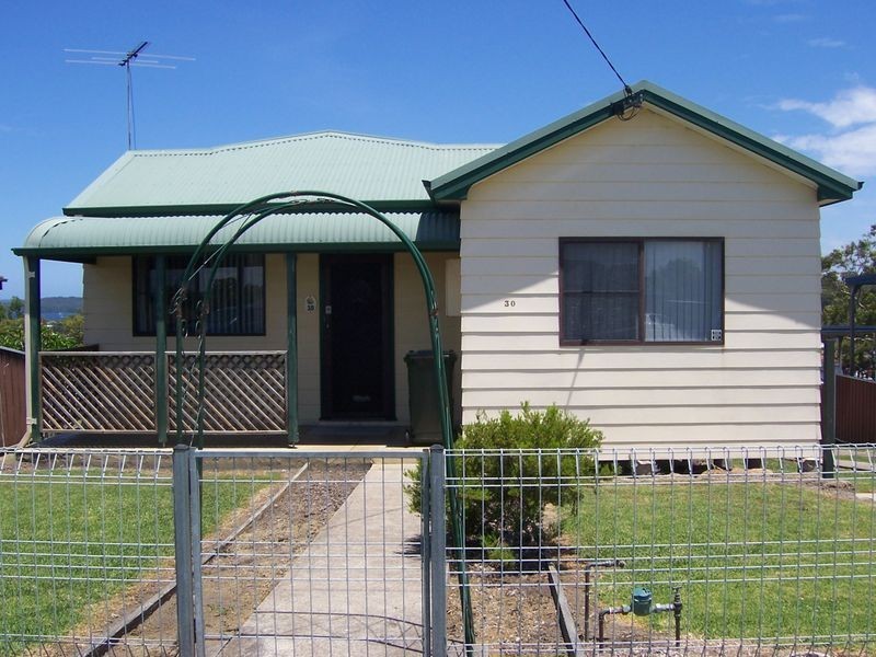 30 Arcadia Street, Arcadia Vale NSW 2283
