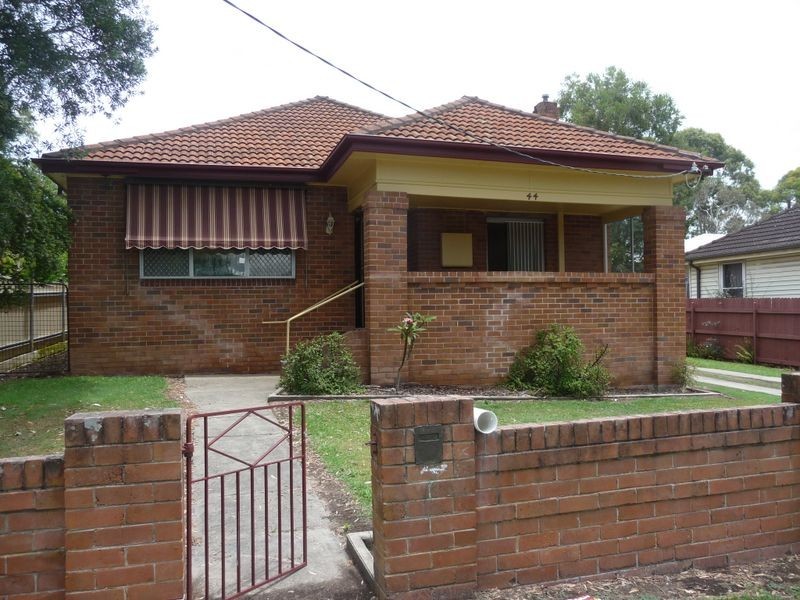 44 Excelsior Parade, Carey Bay NSW 2283