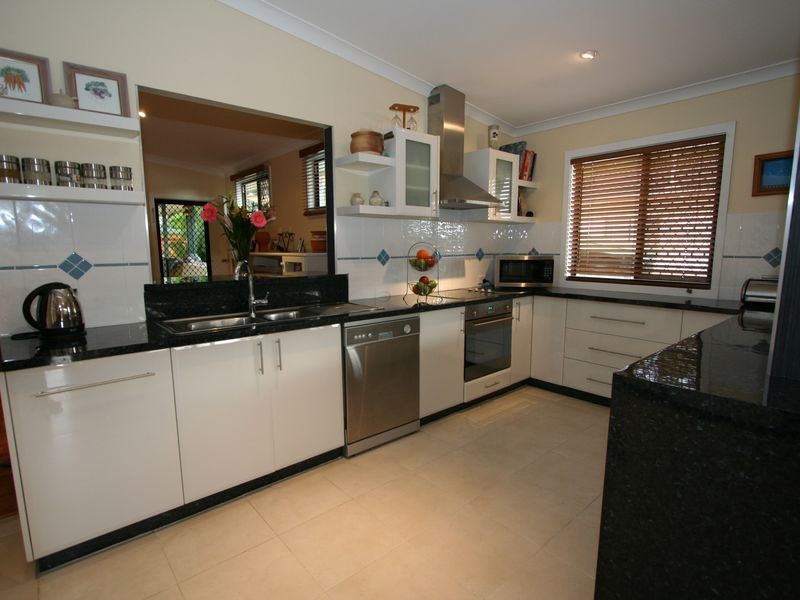 14 Rofe Street, Coal Point NSW 2283