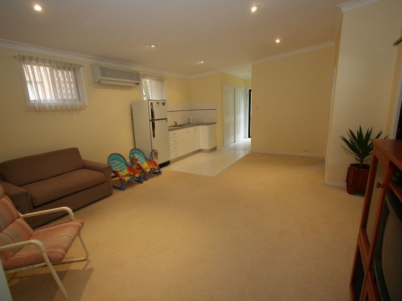 14 Rofe Street, Coal Point NSW 2283