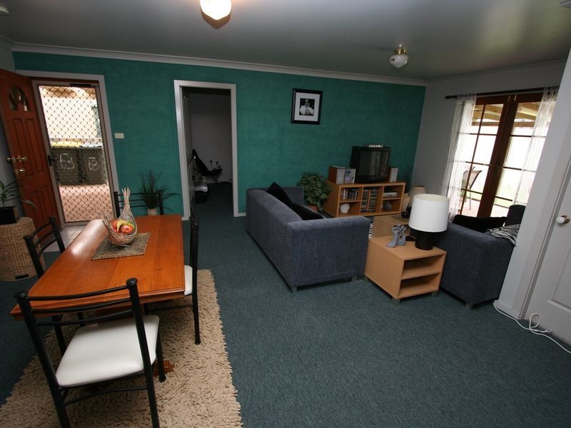 63 Coal Point Road, Coal Point NSW 2283