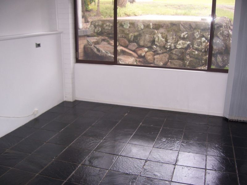 6 Carlisle Row, Fishing Point NSW 2283