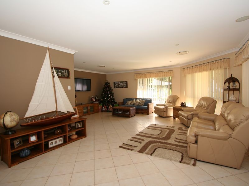 27 Fennell Street, Fassifern NSW 2283