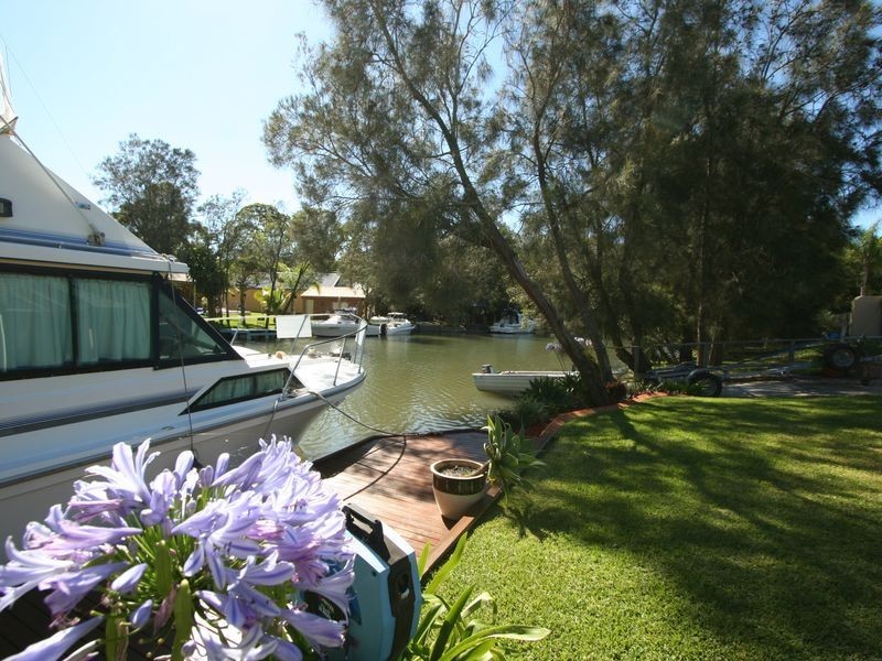 27 Fennell Street, Fassifern NSW 2283