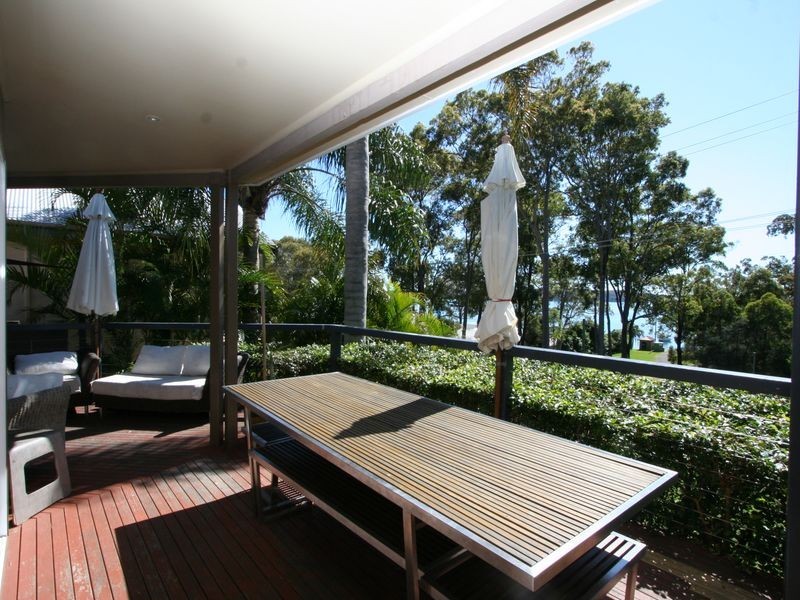 213 Skye Point Road, Coal Point NSW 2283