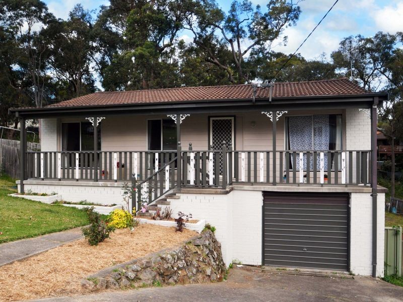 11 Koiyong Place, Bolton Point NSW 2283
