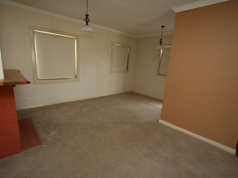 18 Lovell Street, Cardiff NSW 2285