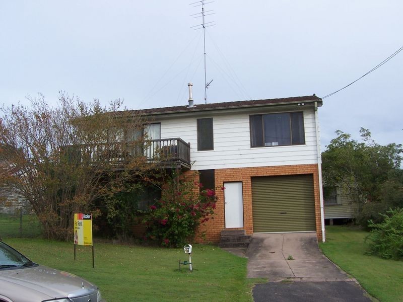 1/18 Day Street, Toronto NSW 2283