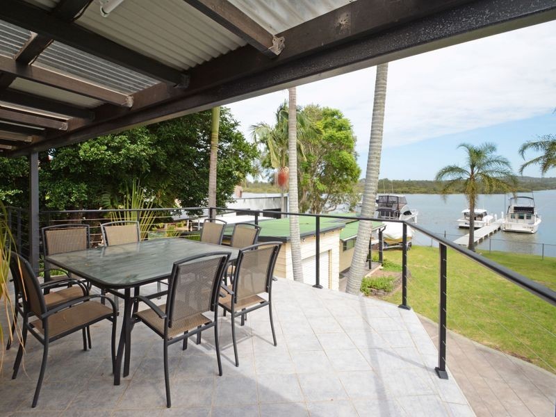 28 Edward Street, Fennell Bay NSW 2283