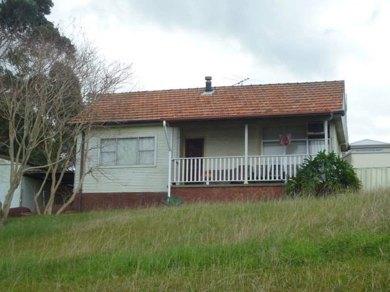 6 Edward Street, Fennell Bay NSW 2283