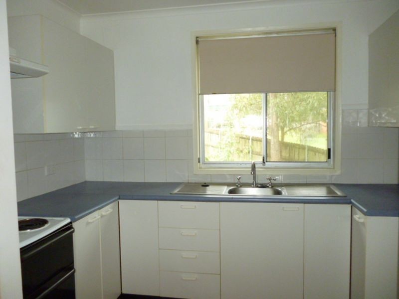 9 Tirabeenba Drive, Bolton Point NSW 2283