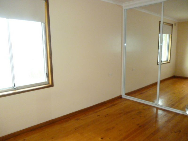 9 Tirabeenba Drive, Bolton Point NSW 2283