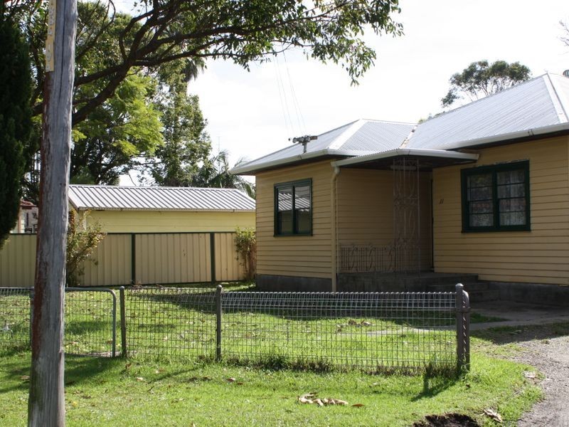 11 Adam Street, Blackalls Park NSW 2283