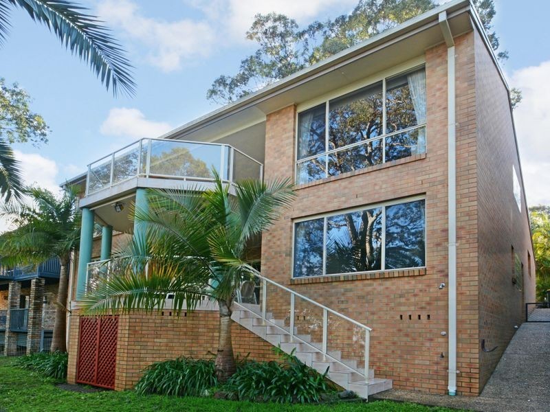 110 Beach Road, Wangi Wangi NSW 2267