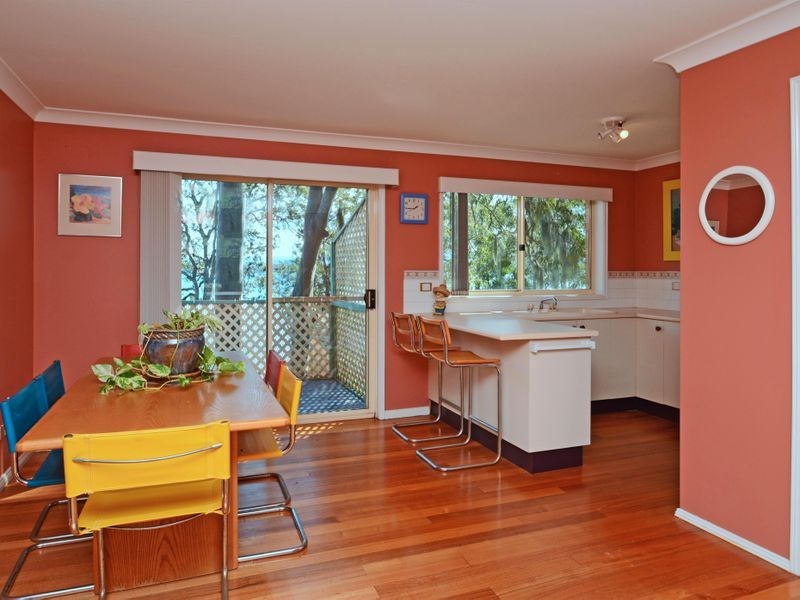 110 Beach Road, Wangi Wangi NSW 2267