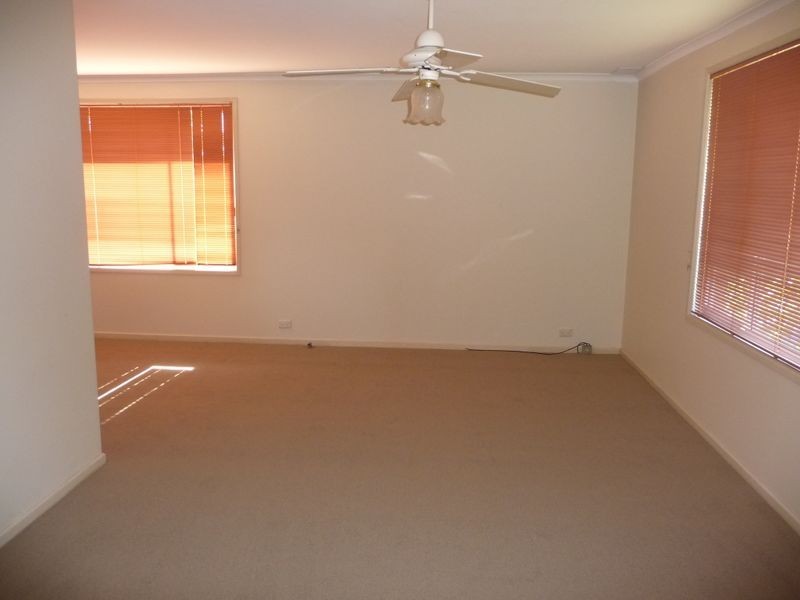 9 Dora Street, Morisset NSW 2264