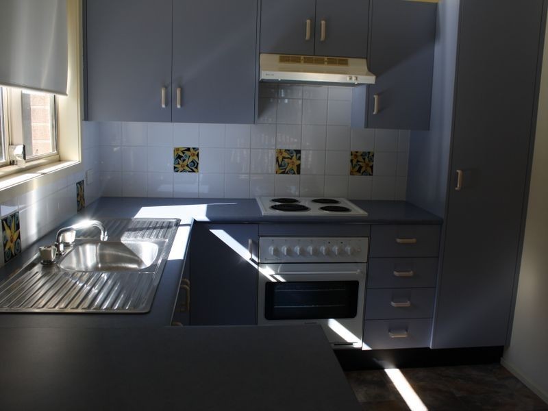 2/7 Haslemere Crescent, Buttaba NSW 2283