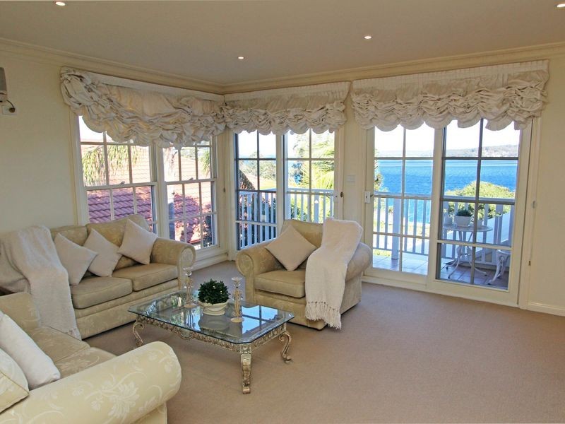 302 The Esplanade, Speers Point NSW 2284