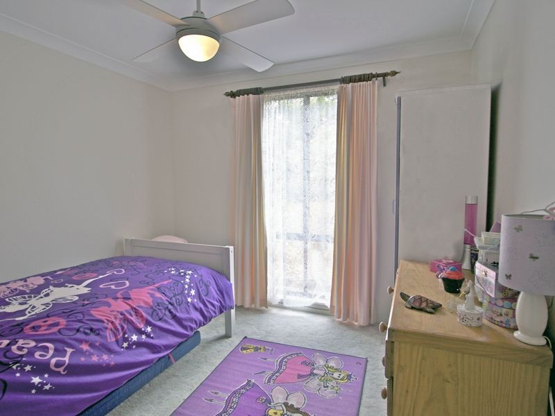 8 Alkrington Avenue, Fishing Point NSW 2283