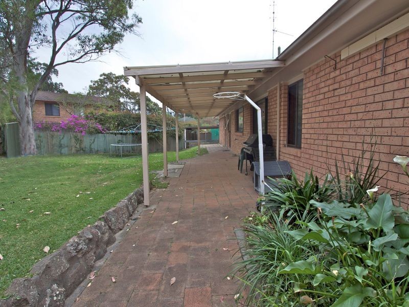 8 Alkrington Avenue, Fishing Point NSW 2283