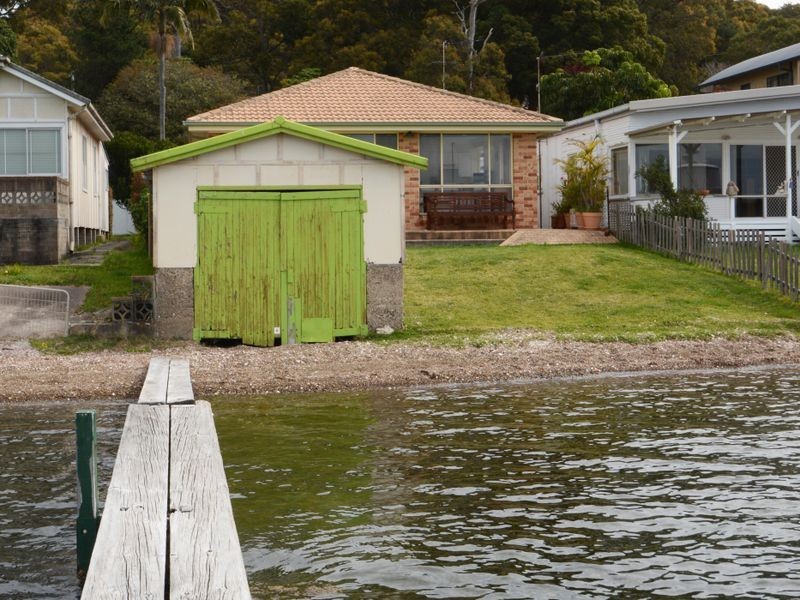 292 Skye Point Road, Coal Point NSW 2283