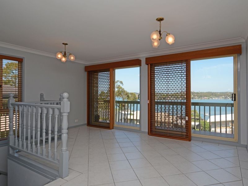 75 Alkrington Avenue, Fishing Point NSW 2283