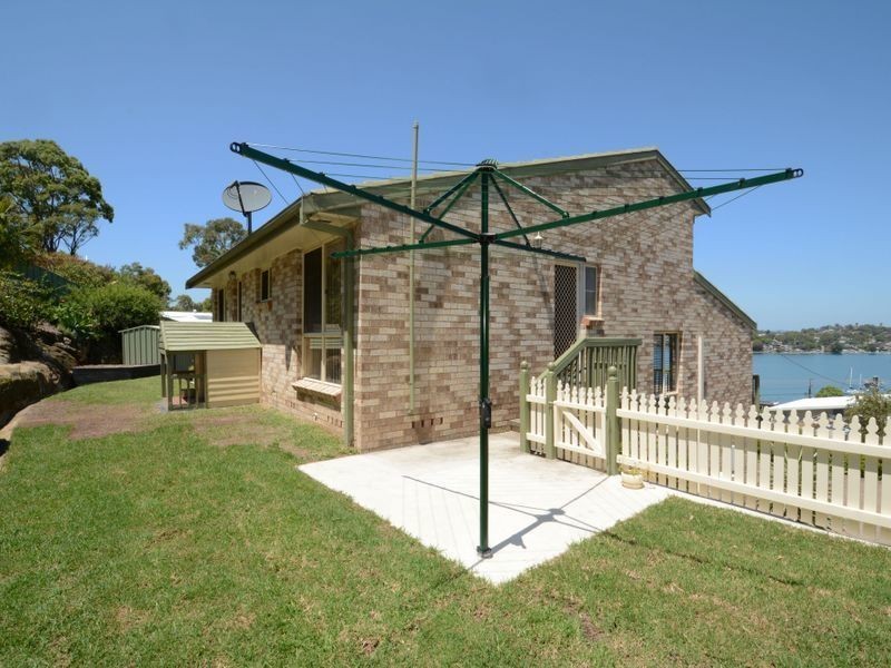 75 Alkrington Avenue, Fishing Point NSW 2283
