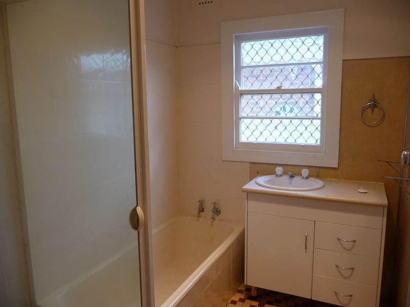 142 The Boulevarde, Toronto NSW 2283