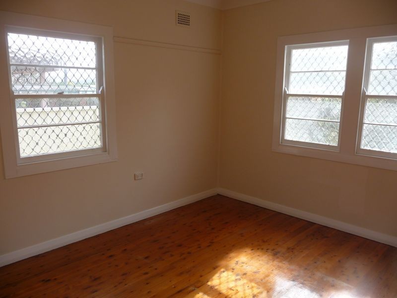 142 The Boulevarde, Toronto NSW 2283