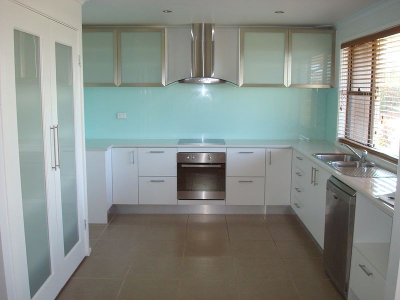 178 Fishing Point Road, Fishing Point NSW 2283