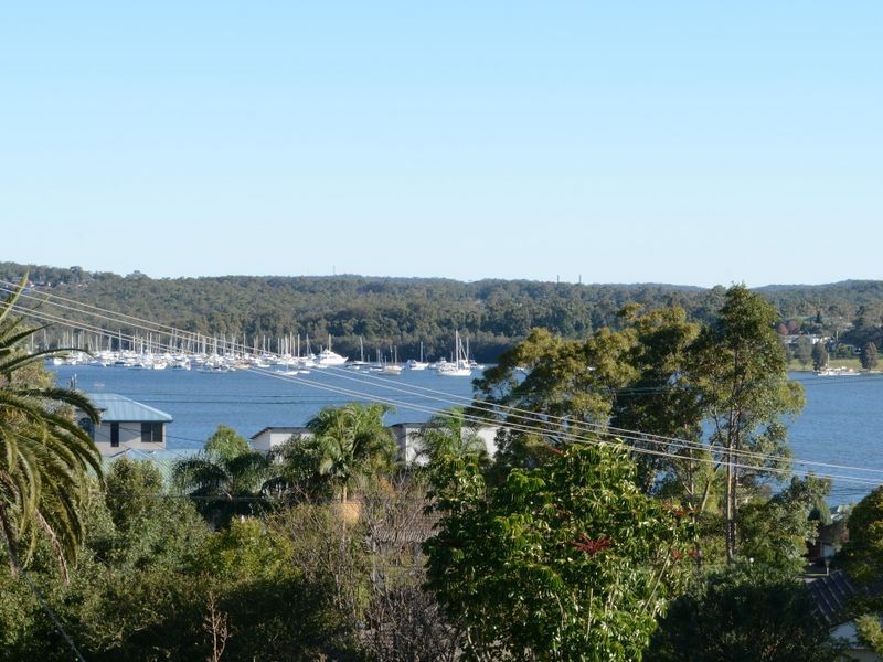 13 Quarry Road, Speers Point NSW 2284