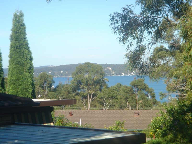 33 Clydebank Rd, Rathmines NSW 2283