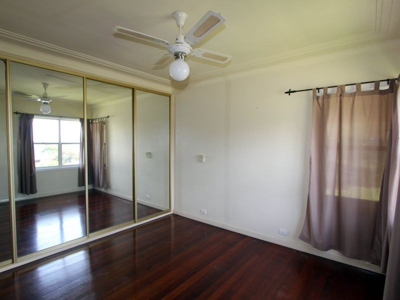 132 Fishing Point Road, Fishing Point NSW 2283