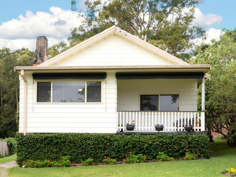 194 Coal Point Road, Coal Point NSW 2283