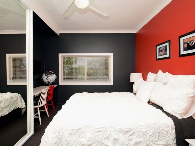 194 Coal Point Road, Coal Point NSW 2283