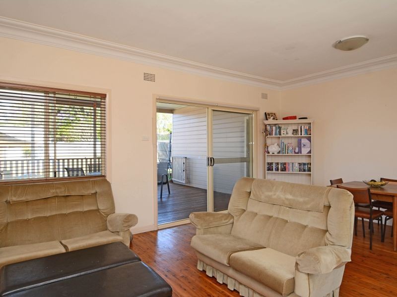78 Anzac Parade, Toronto NSW 2283