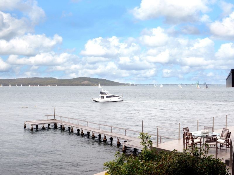 78 Skye Point Road, Coal Point NSW 2283
