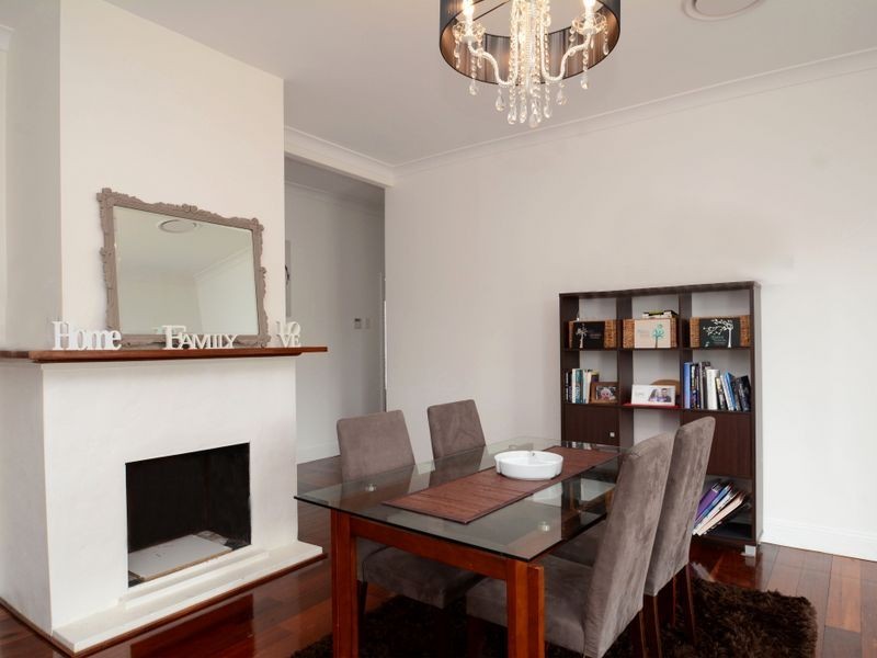 20 Edward Street, Charlestown NSW 2290