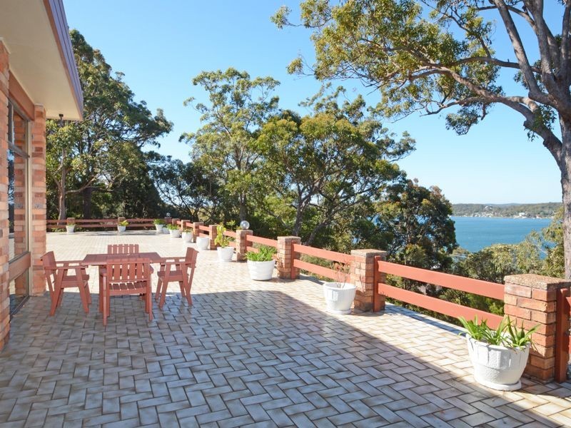 162 Fishing Point Road, Fishing Point NSW 2283