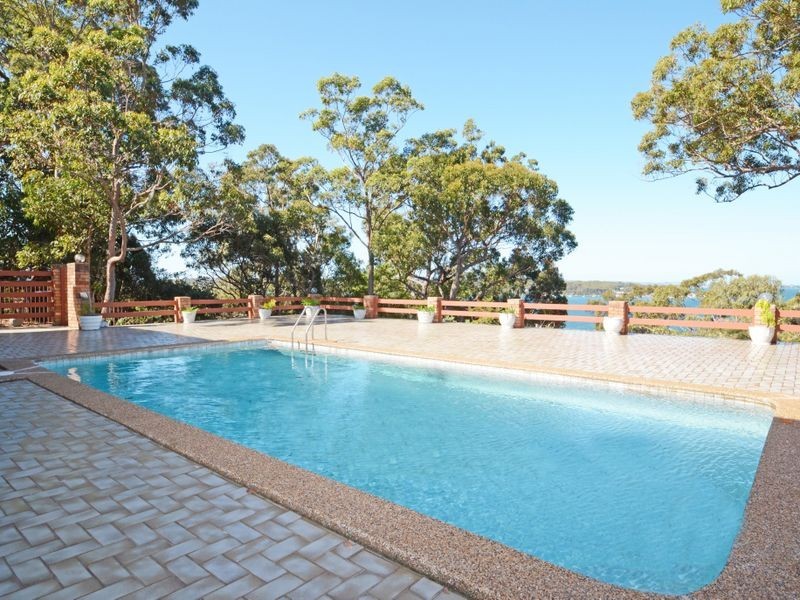 162 Fishing Point Road, Fishing Point NSW 2283