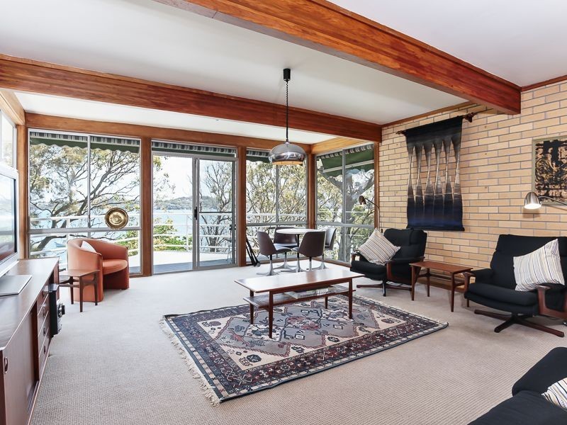 371 Coal Point Road, Coal Point NSW 2283