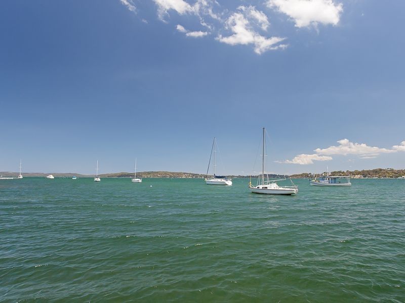 371 Coal Point Road, Coal Point NSW 2283