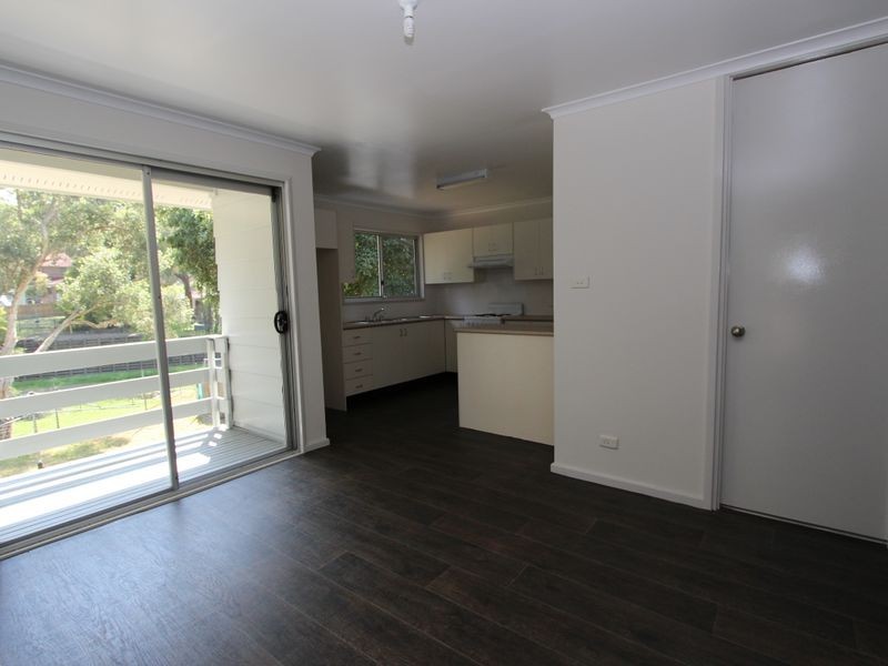 9 Lochend Place, Bolton Point NSW 2283